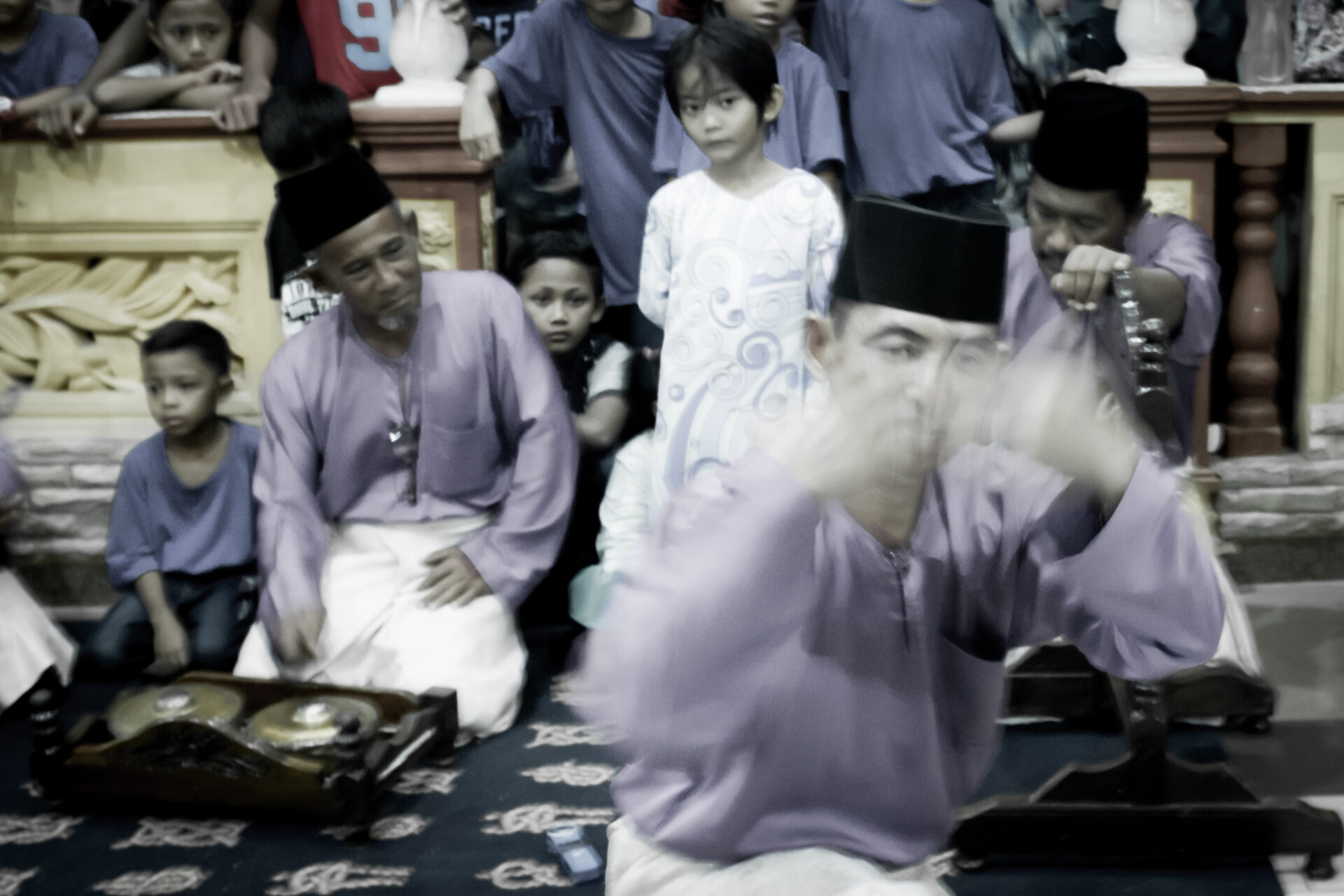 Kids and audience at Kompang Jidor performance